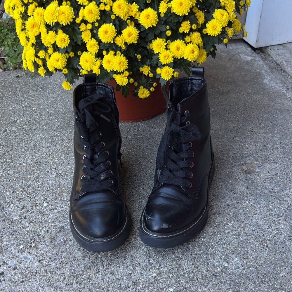 Madden Girl Black Lace Up Boots